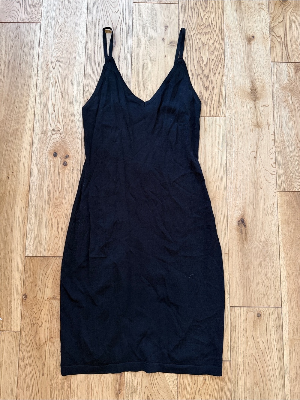 DISSH Black V-Neck Mini Slip Dress
